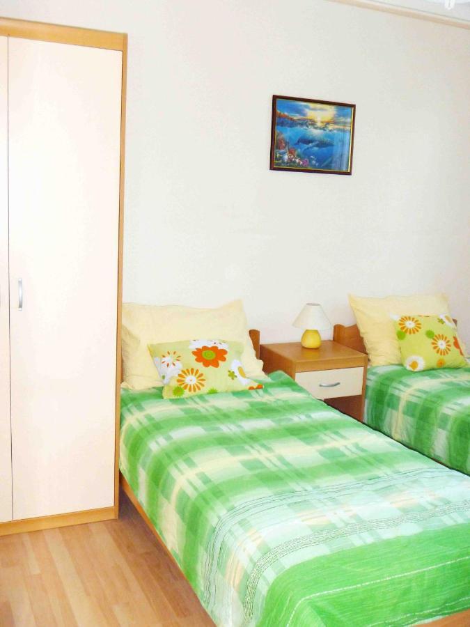 The Apartment With Air Conditioned Porec Exterior photo